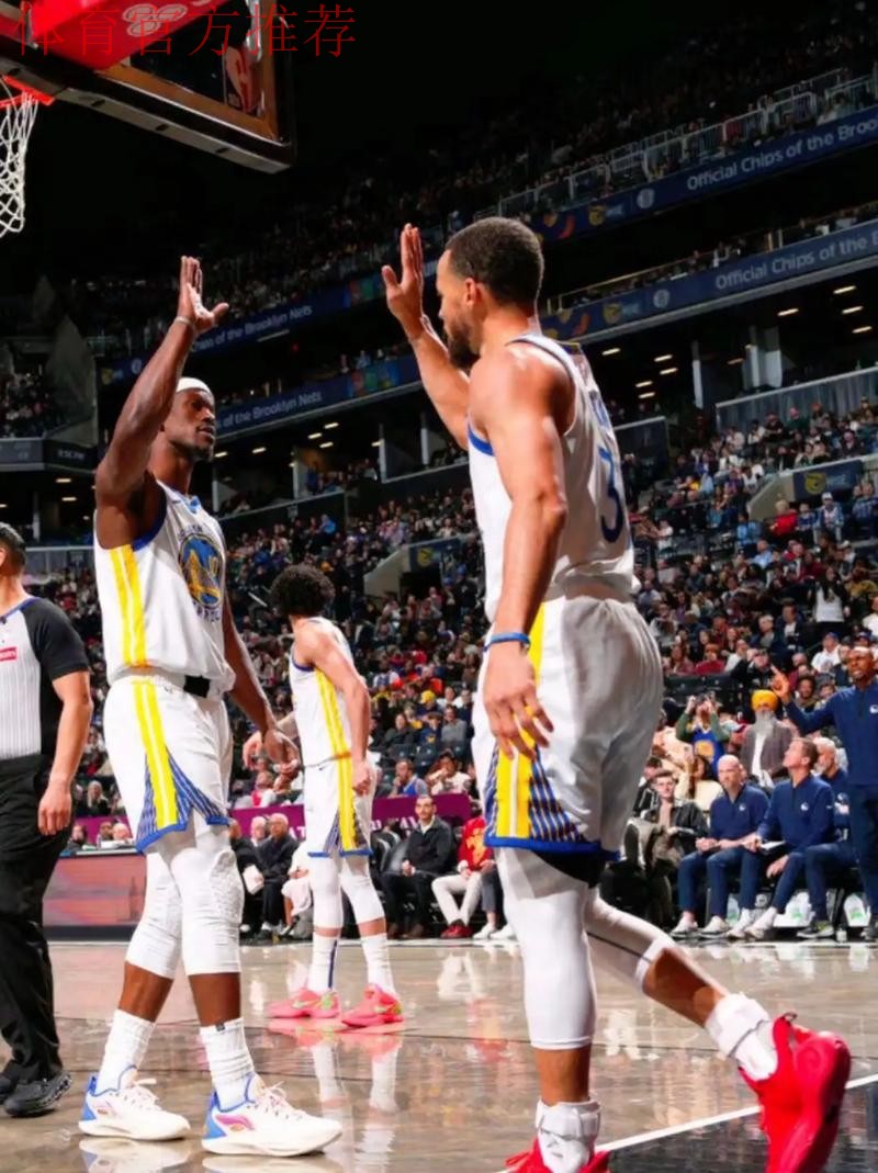 勇士这双核可咋办？巴特勒无法担负关键球，格林二人转纯送！
